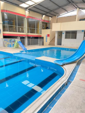 Hostal y Complejo Recreacional La Playita de Monse